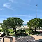 Bellavista Houseboat *