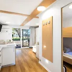 Bellavista Houseboat *