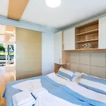 Bellavista Houseboat * בפורטורוז