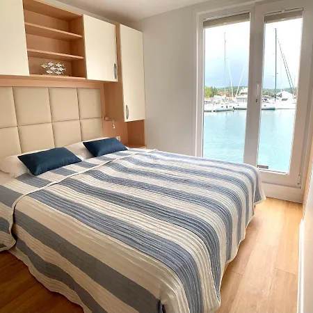 Bellavista Houseboat Portoroz