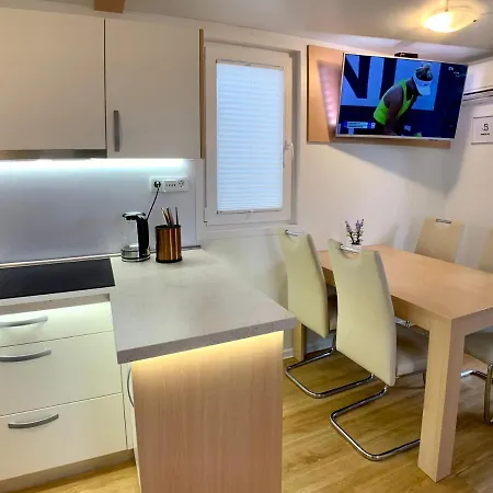 Bellavista Houseboat Portoroz