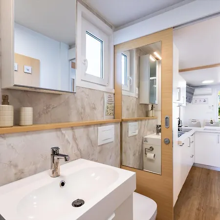 Bellavista Houseboat Appartamento Portorose