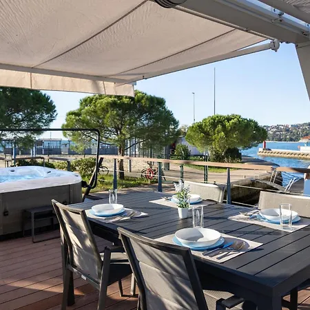 Bellavista Houseboat Apartmán Portorož