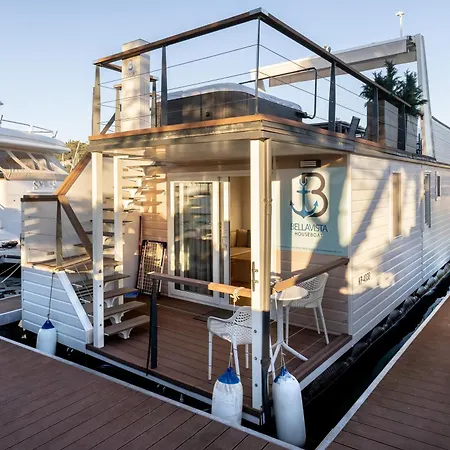 Apartmán Bellavista Houseboat *