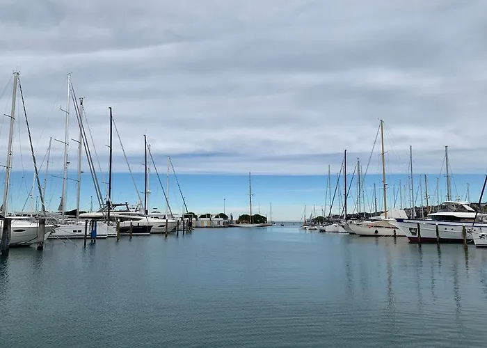 Bellavista Houseboat Portorož