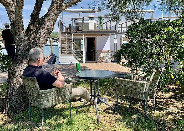 Bellavista Houseboat Διαμέρισμα *