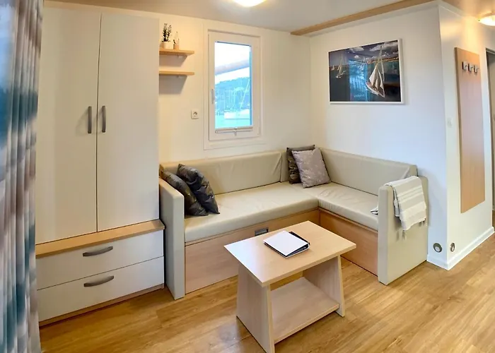 Apartment Bellavista Houseboat *