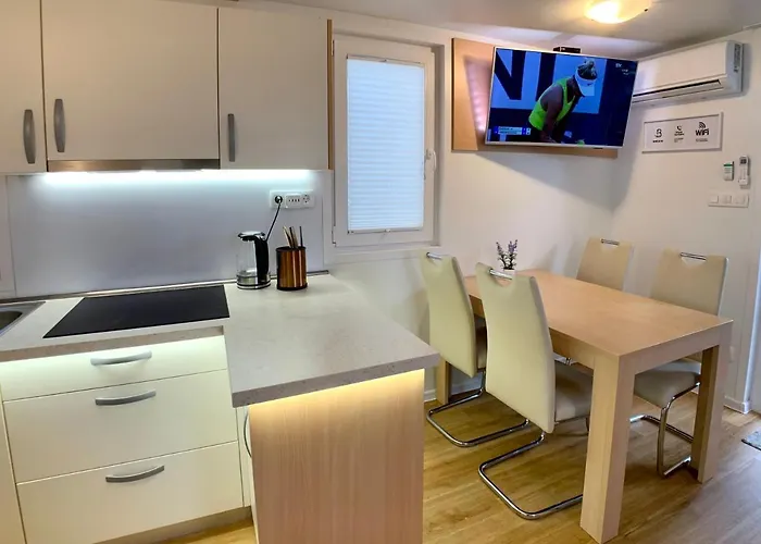 Bellavista Houseboat Portorož