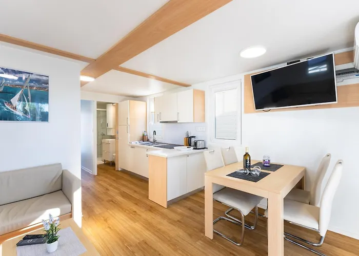 Apartment Bellavista Houseboat