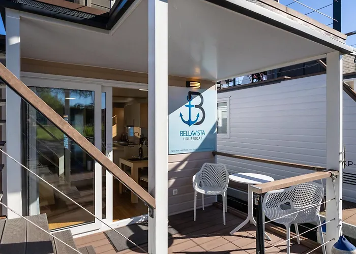 Bellavista Houseboat Portorož